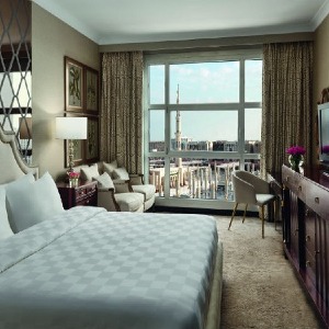 Anwar Al Madinah Movenpick Hotel